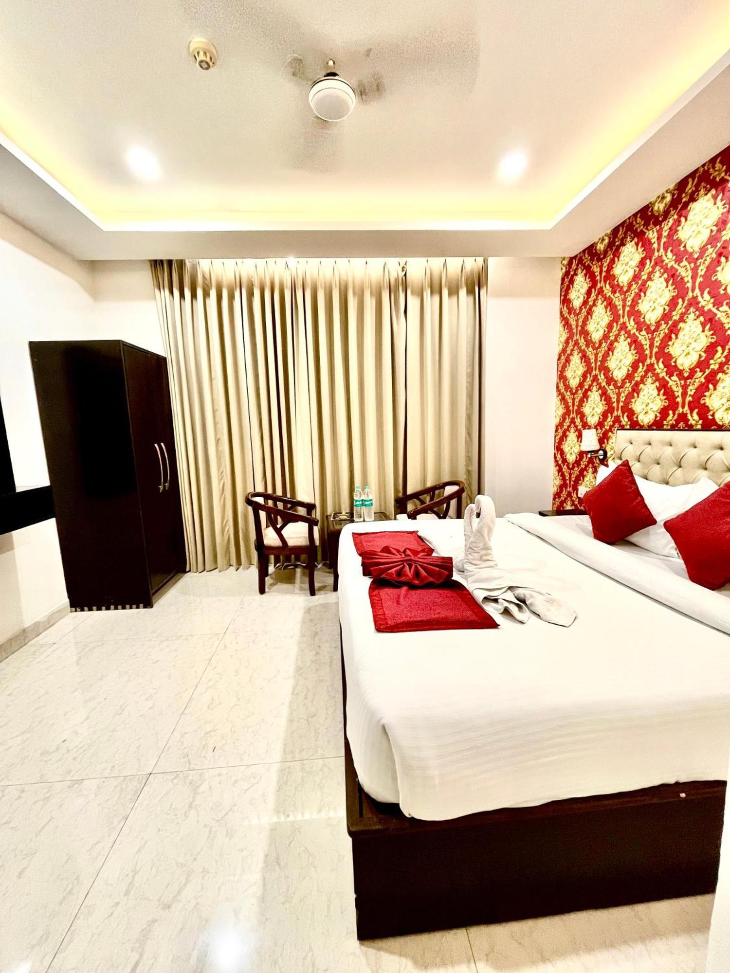 Hotel Northview Park By Lycoris !! Top Rated & Most Awarded Property In Tricity Zirakpur Eksteriør billede