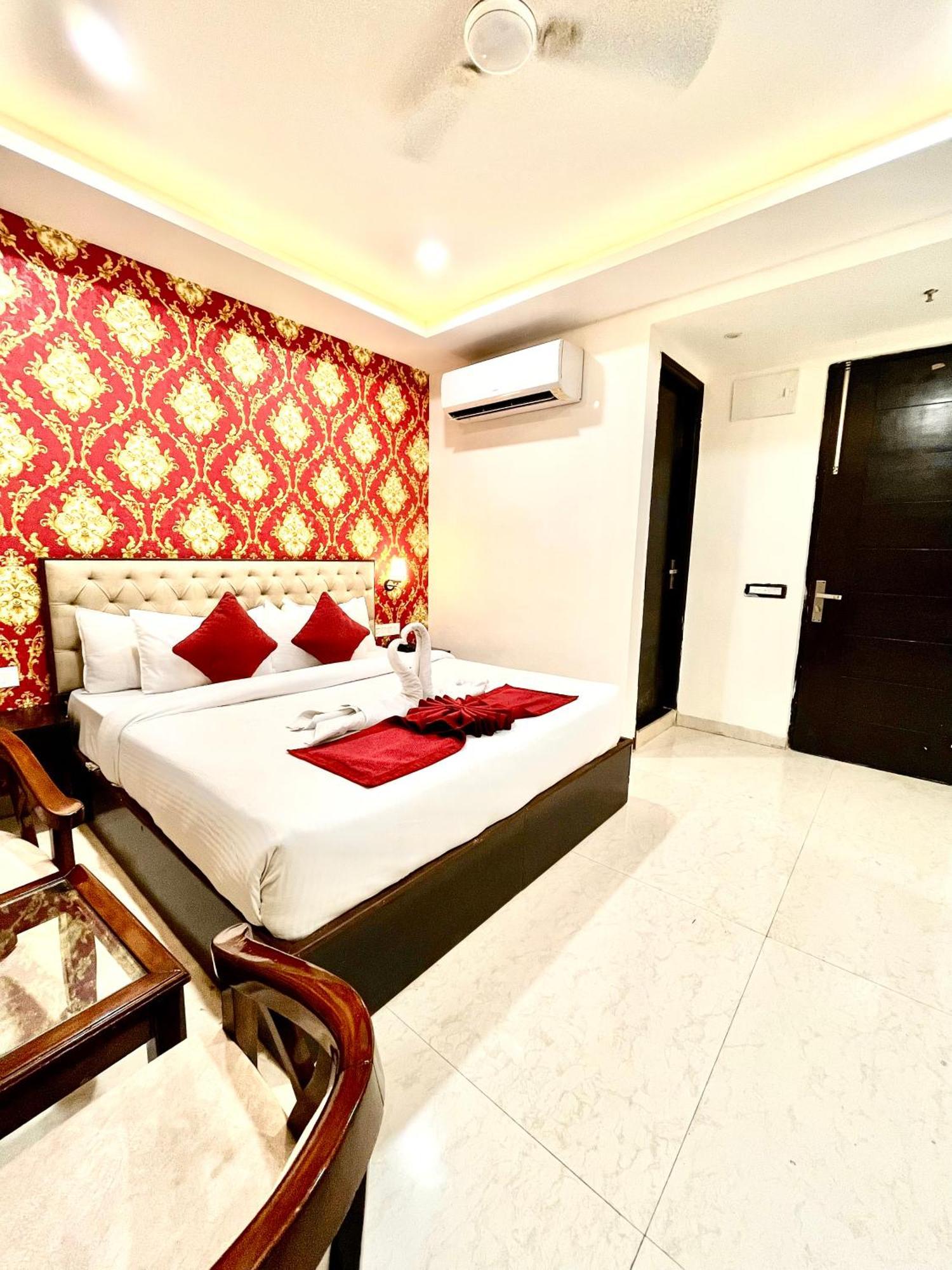 Hotel Northview Park By Lycoris !! Top Rated & Most Awarded Property In Tricity Zirakpur Eksteriør billede